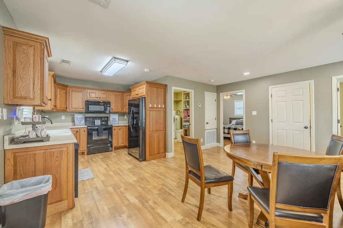 Photo of 965 ARNOLD LN