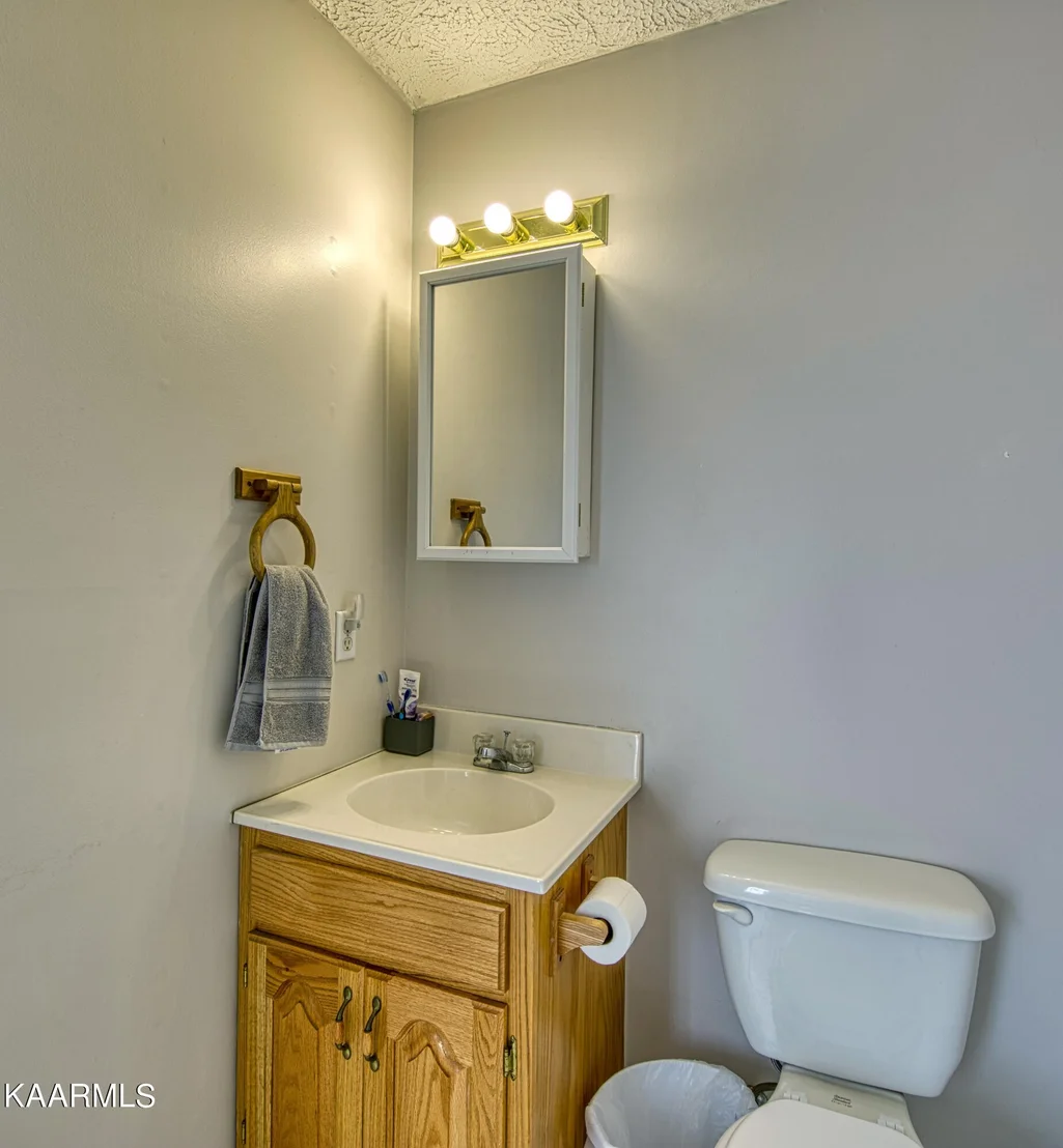 Photo of 104 Alpine Drive