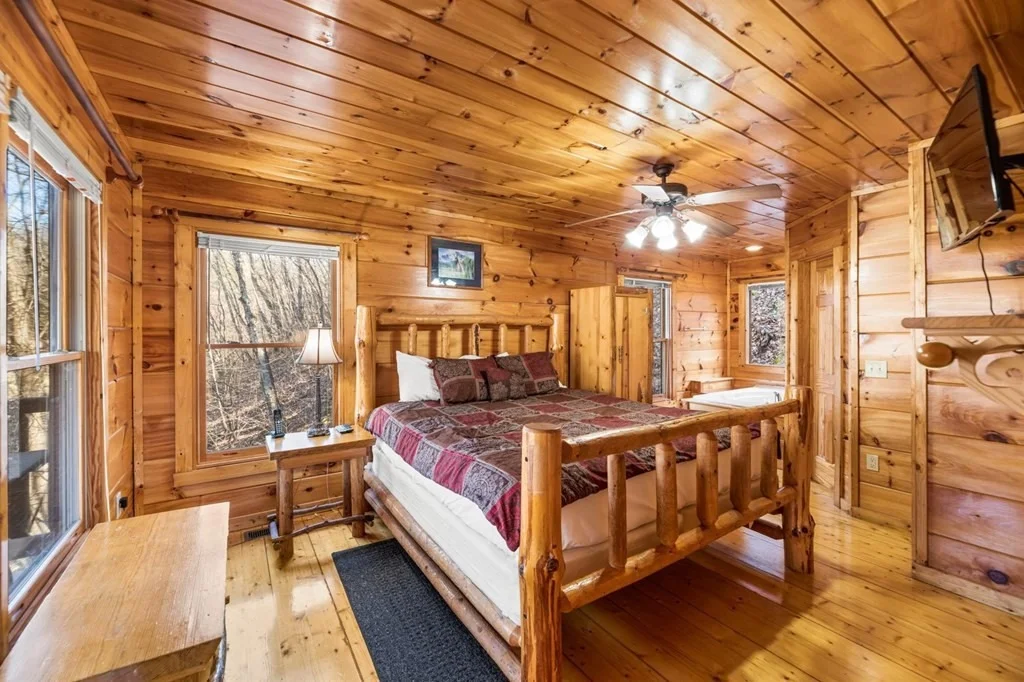 Photo of 1234 Lakeview Drive