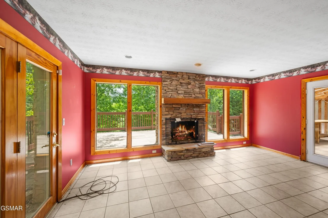 Photo of 2369 Goldrush Road