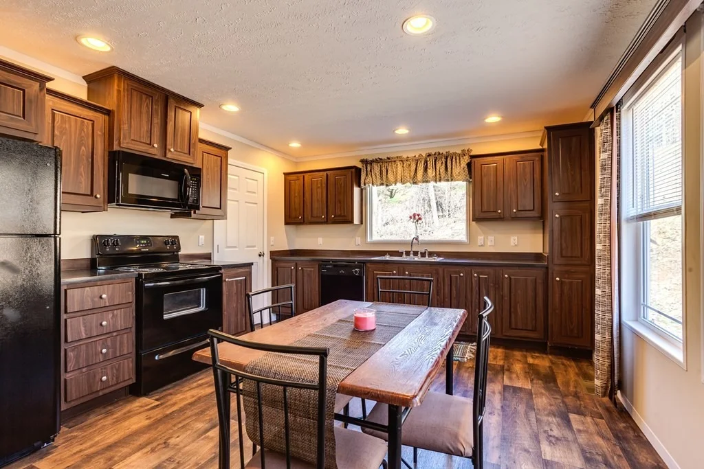 Photo of 1329 Summit Drive