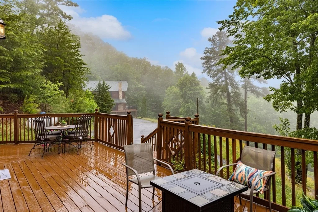 Photo of 2737 Pine Crest Lane