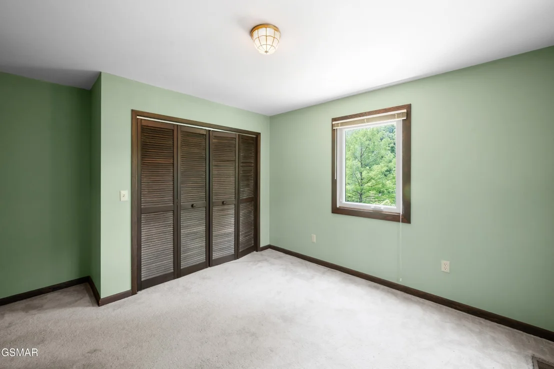 Photo of 2369 Goldrush Road