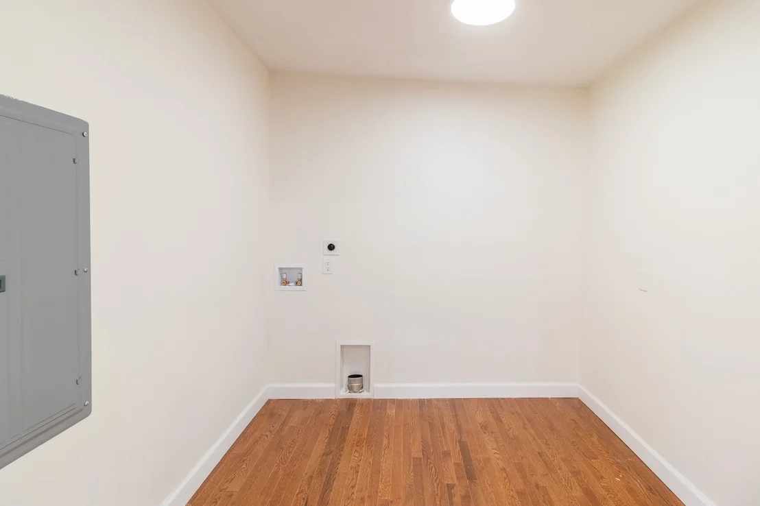 Photo of 209 Spencer Dr