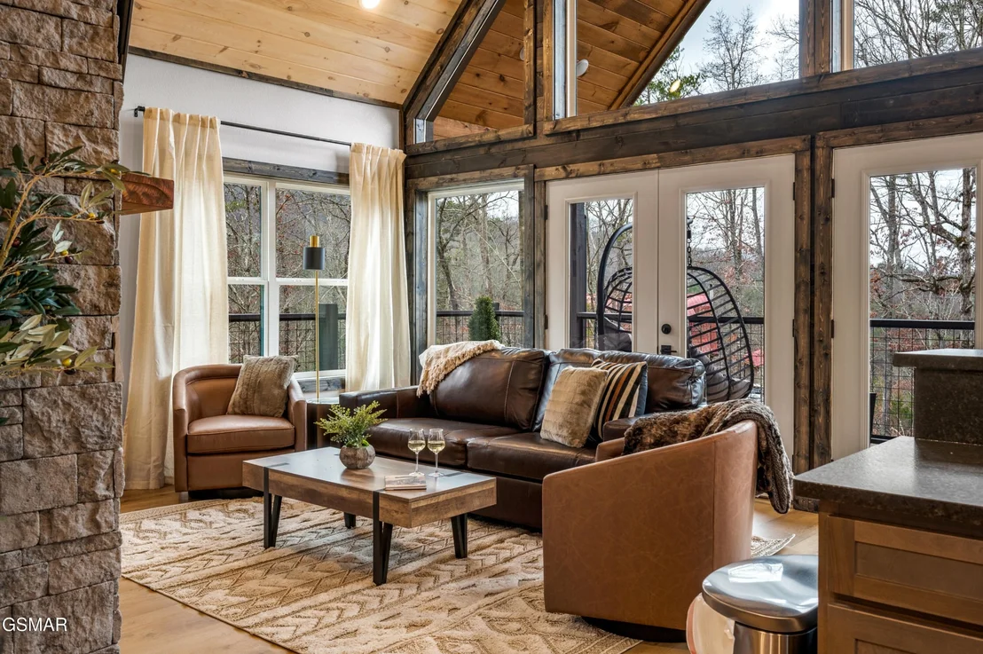 Photo of 2937 Bear Mountain Lane