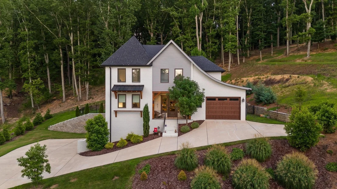Photo of 9962 Caseview Drive