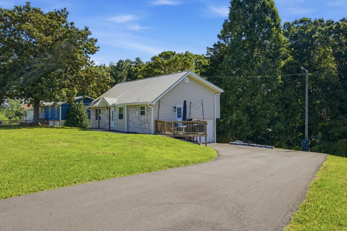 Photo of 36 Crest Circle