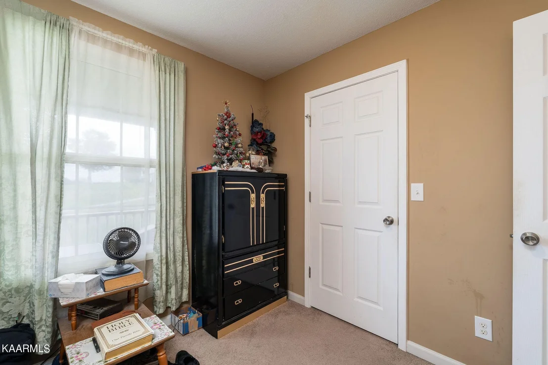 Photo of 1285 Jim Fox Rd