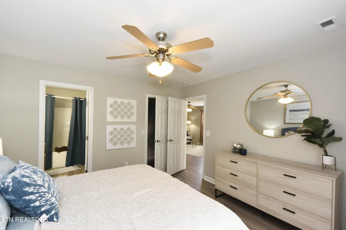 Photo of 10616 Bitteroot Way