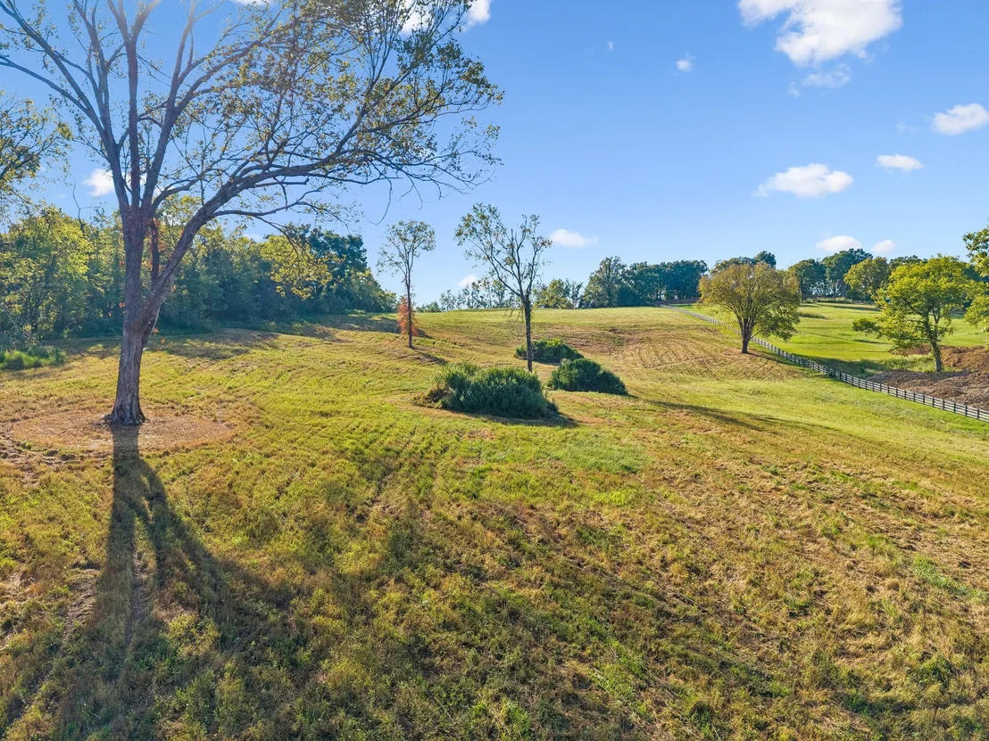 Photo of 1025 Tulloss Rd