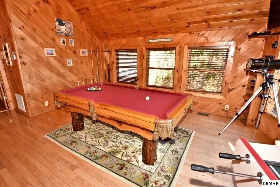 Photo of 2770 Overholt Trail