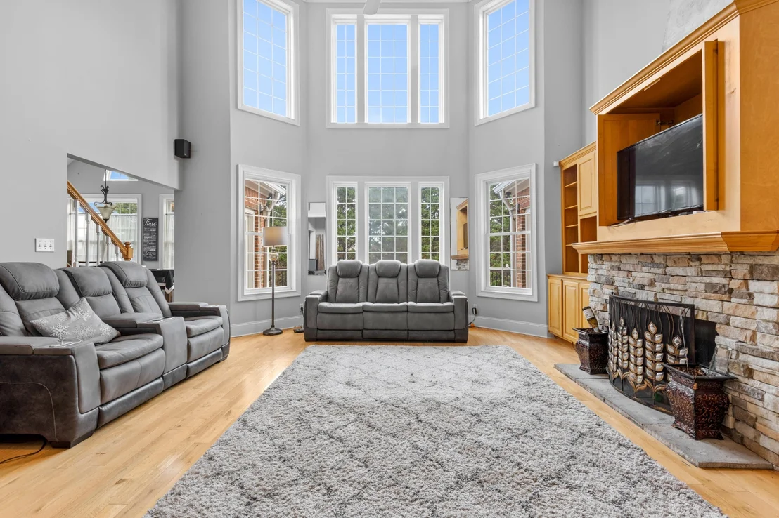 Photo of 7416 Splendid View Drive