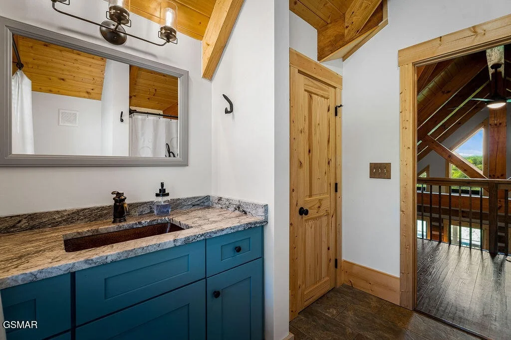 Photo of 335 Hawken Drive