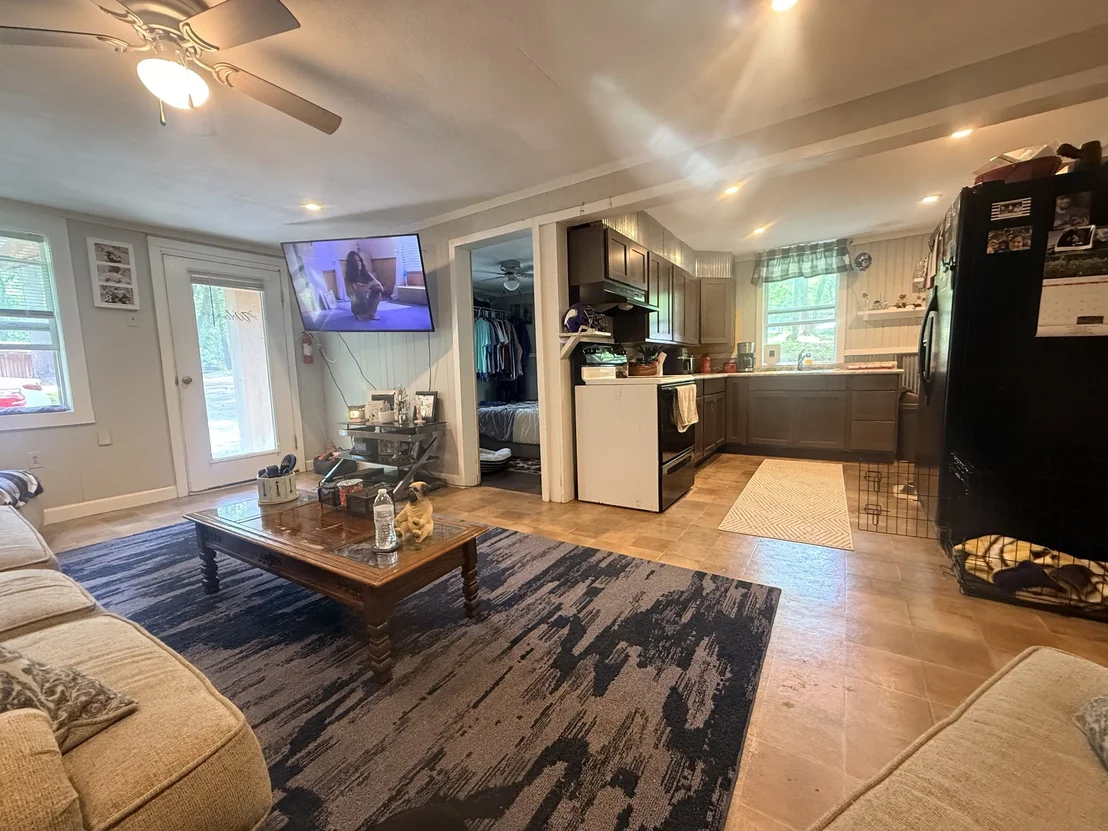Photo of 133 Maxine Nelson Rd