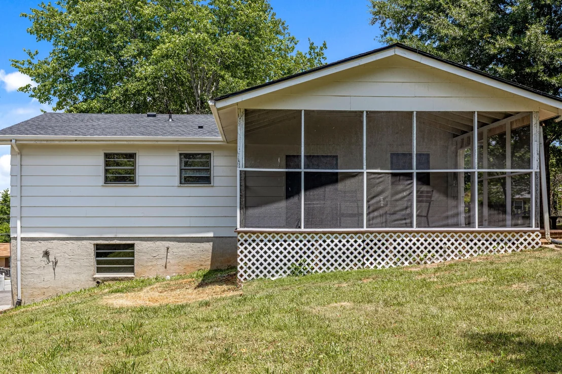 Photo of 9612 Brewer Drive
