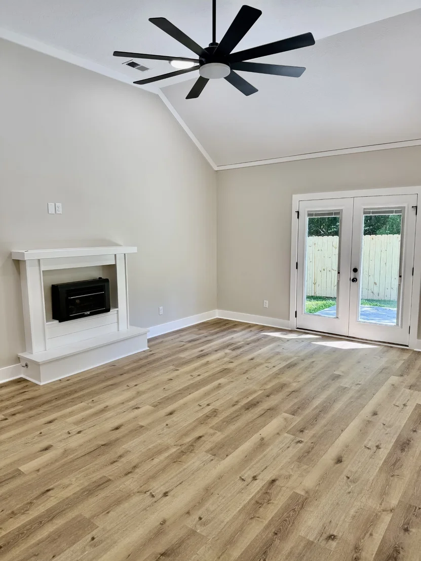 Photo of 25 Weatherstone Dr