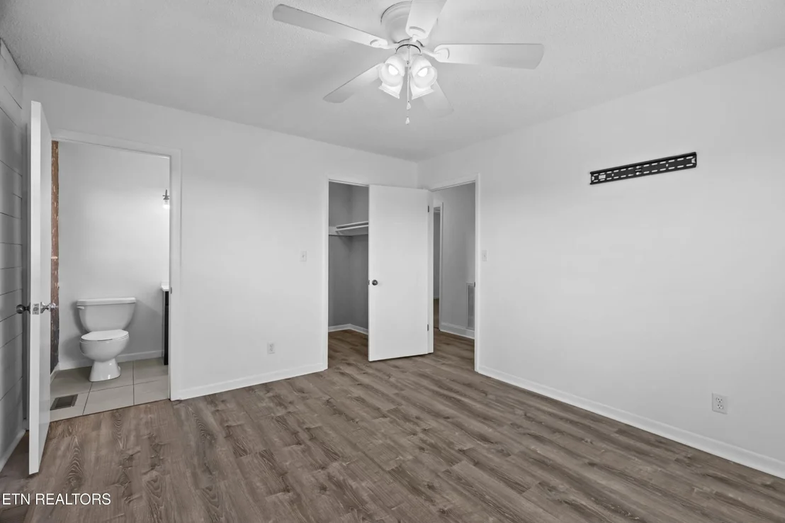 Photo of 6864 Westgate Circle
