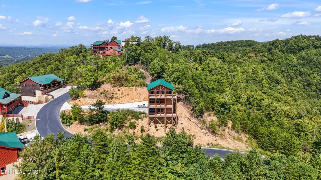 Photo of 2412 Mountain Ridge Way
