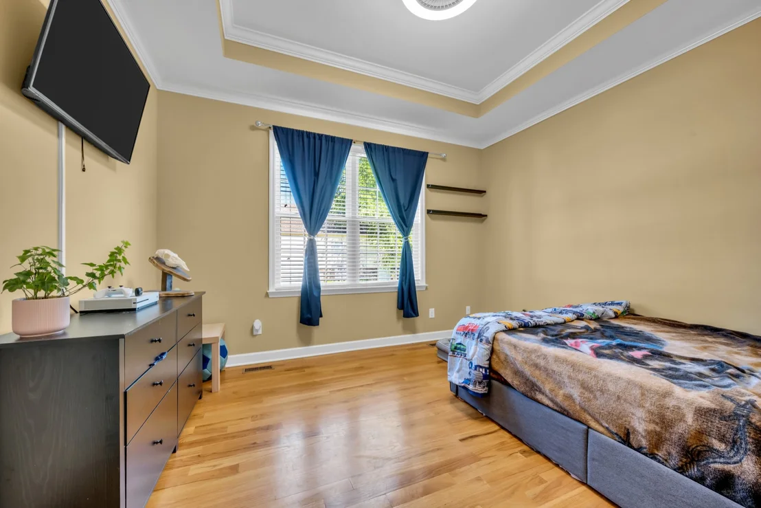 Photo of 109 Hillside Dr