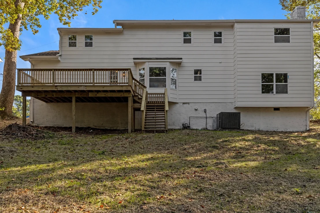 Photo of 7015 Fairington Circle