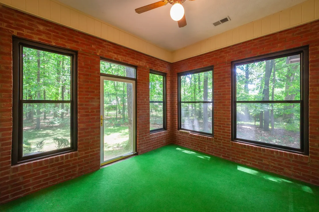 Photo of 53 Hampstead Cv