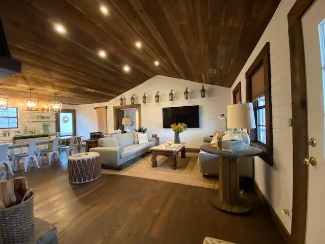 Photo of 3429 Shelnutt Way