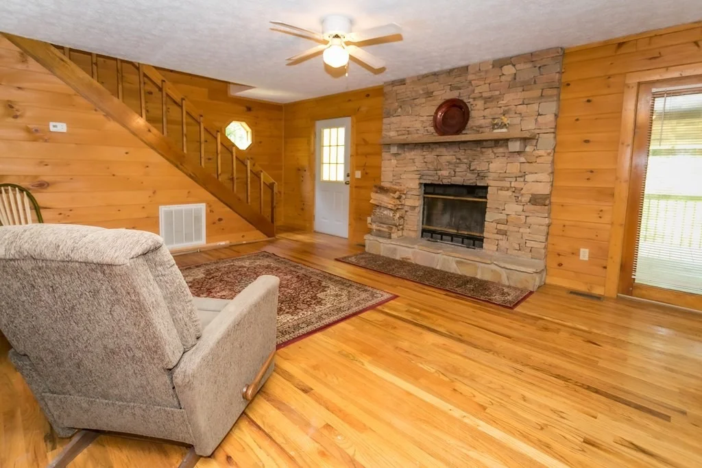 Photo of 1735 Austin View Way