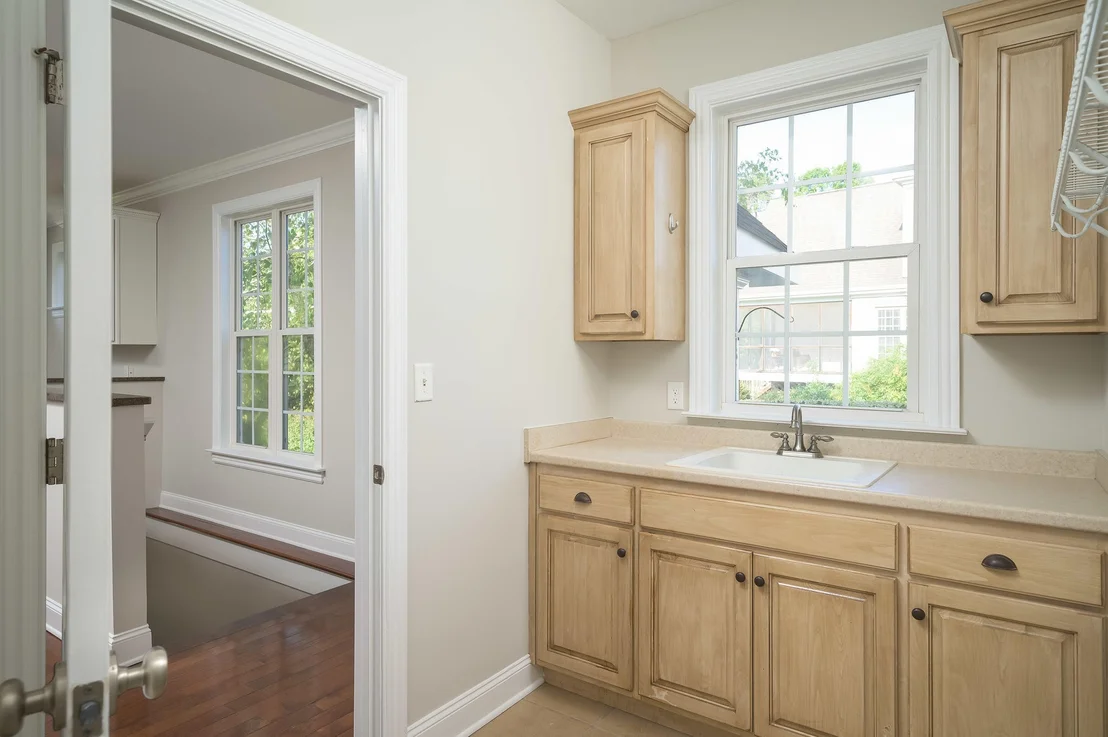 Photo of 4037 Platinum Way