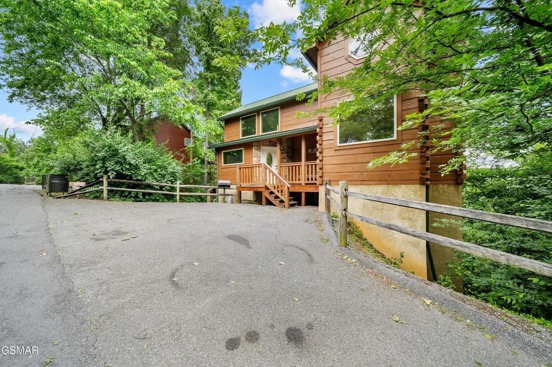 Photo of 430 Mountain Alpine Way