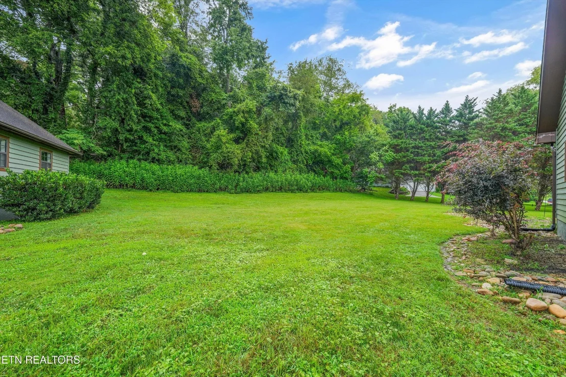 Photo of 2939 Deep River Drive