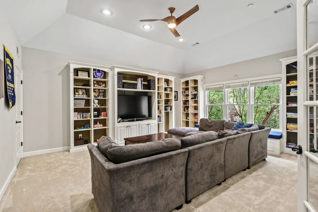 Photo of 3475 MANOR GROVE CV