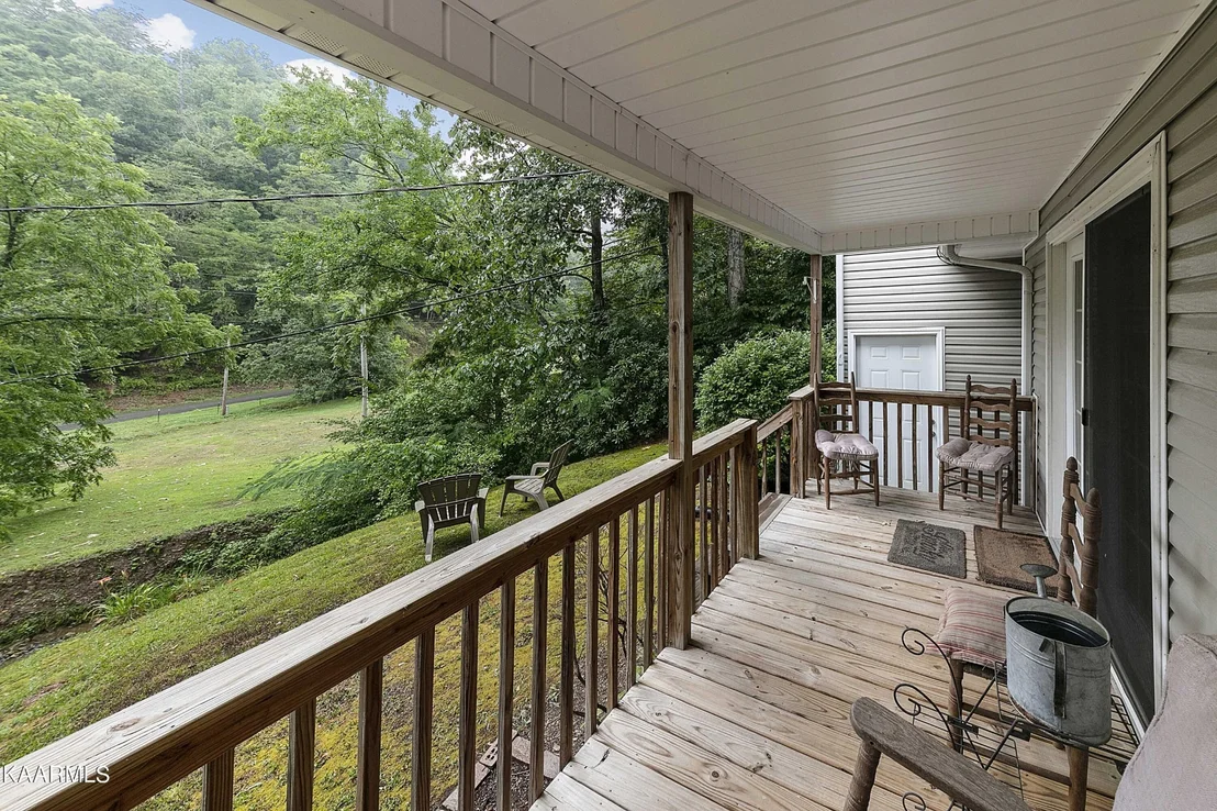 Photo of 3480 Lost Branch Rd