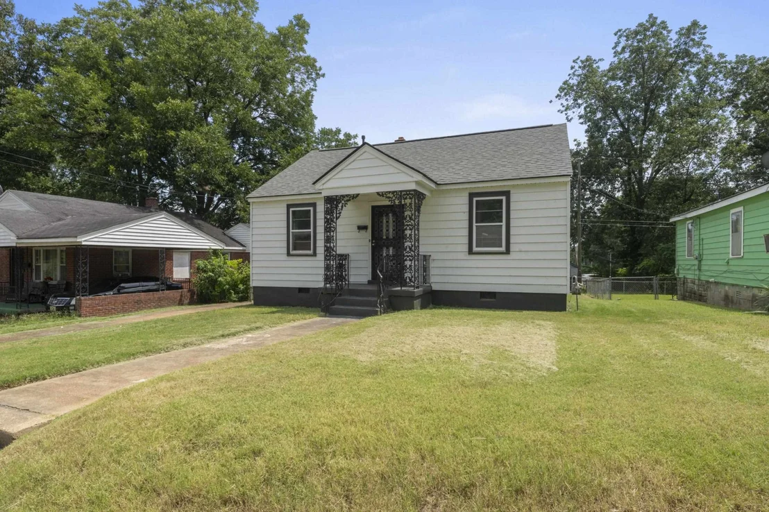 Photo of 1355 DORIS AVE
