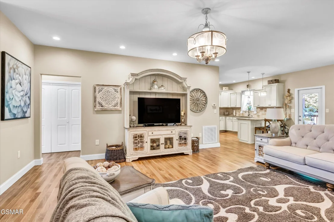 Photo of 2106 Zion Drive