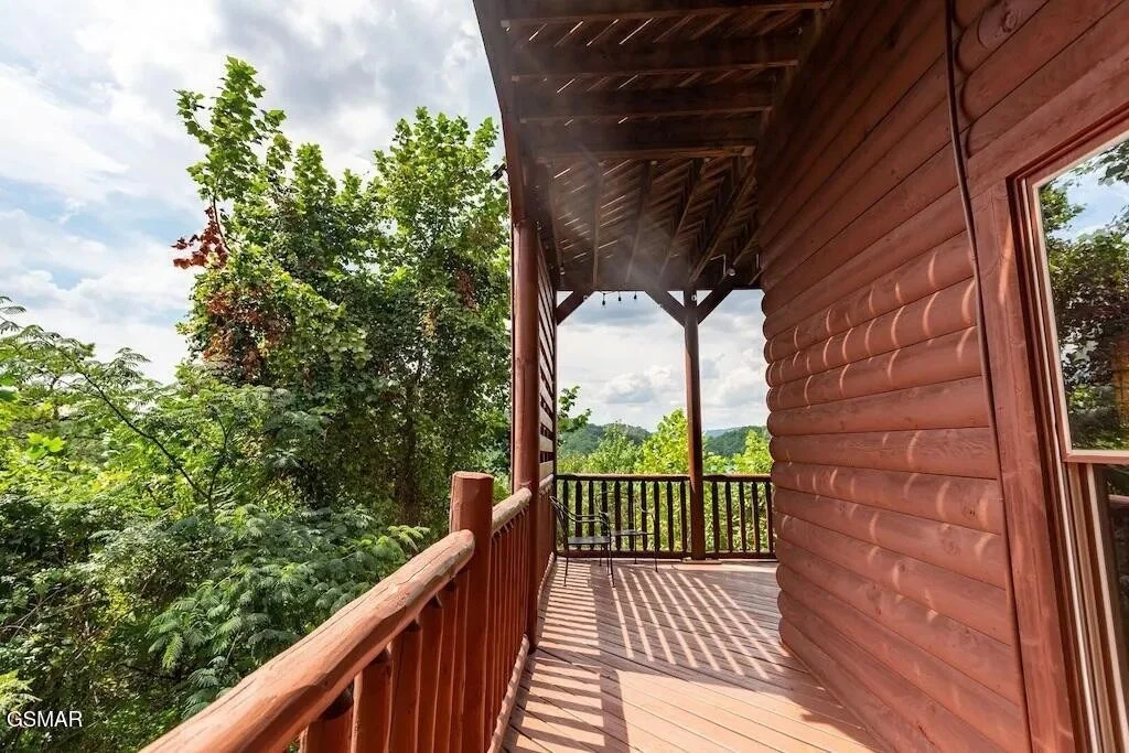 Photo of 2512 Laurel Point Way