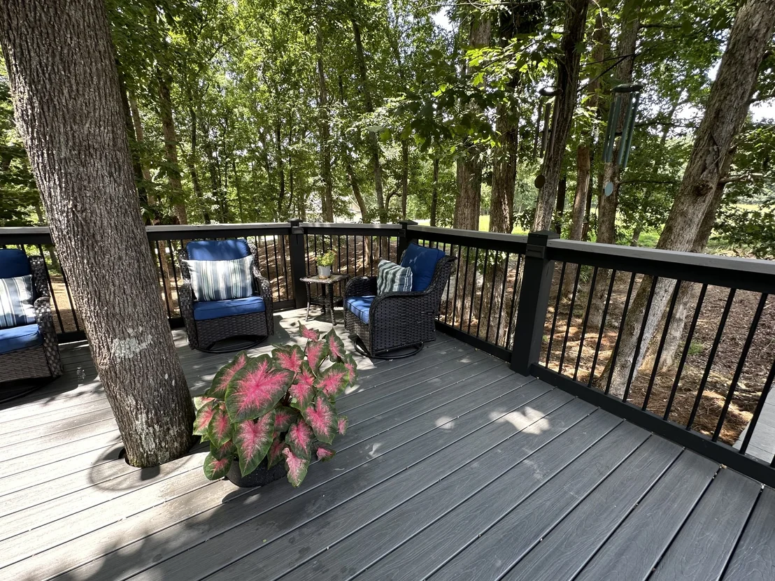 Photo of 105 Andrews Dr