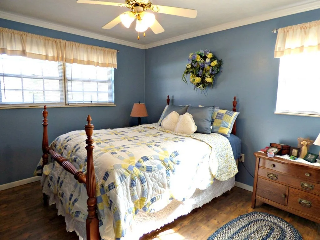 Photo of 1060 Sunset Circle