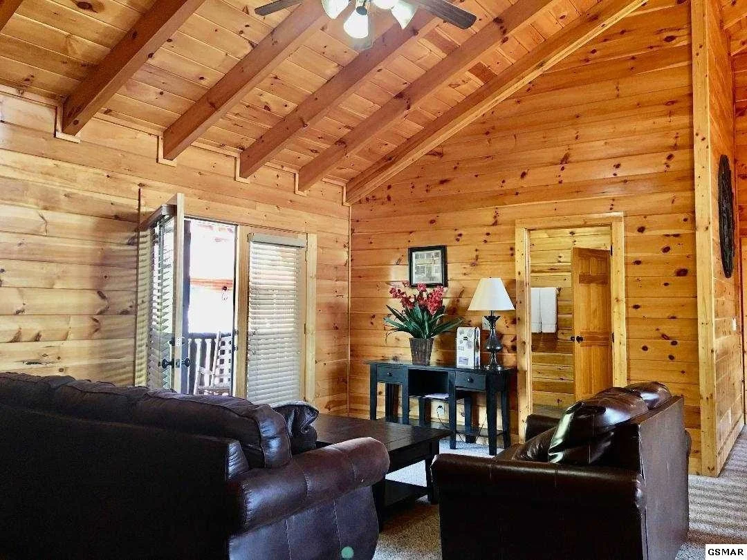 Photo of Unit MEMORYMAKERLODGE at 326 Alpine Mountain Way