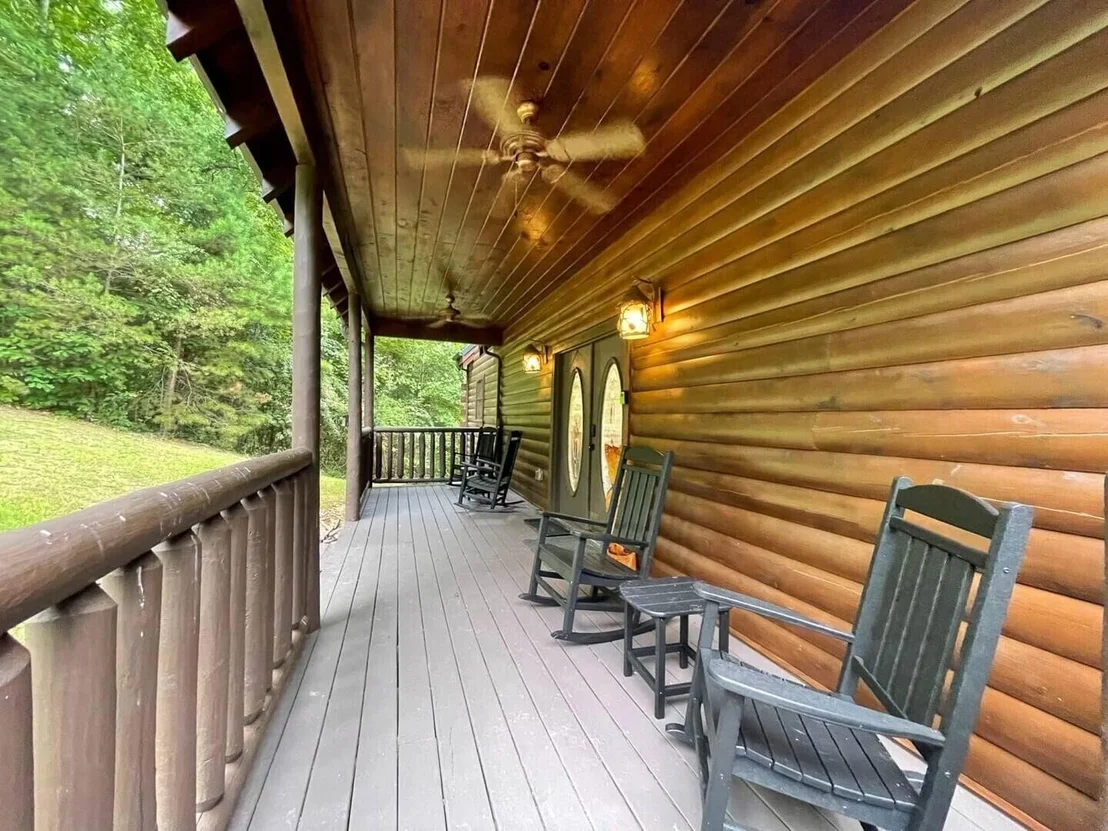 Photo of 2336 Breezy Rd