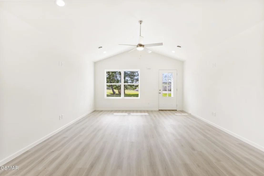Photo of 212 Baylor Avenue