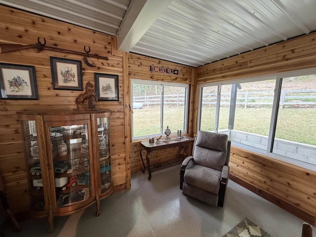 Photo of 615 Carr Creek Rd