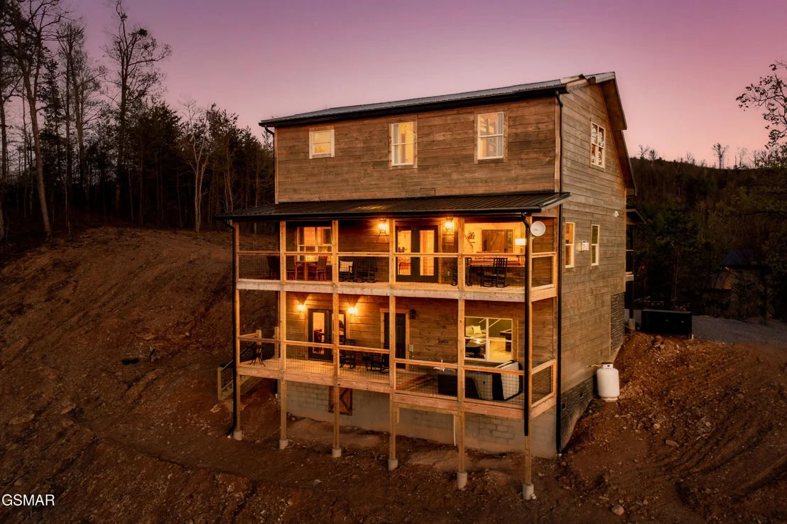 Photo of 2256 Lone Ridge Drive