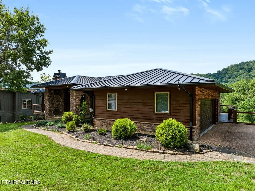 Photo of 1441 Mountain Ash Way