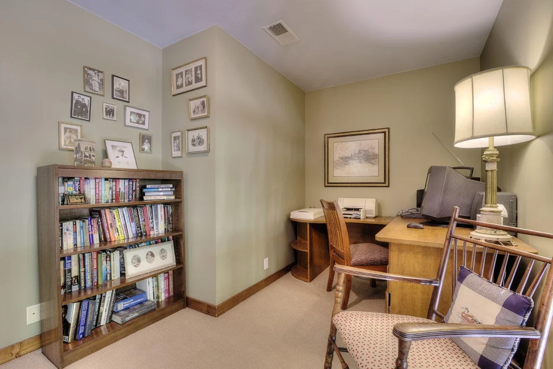 Photo of 121 Greystone Way