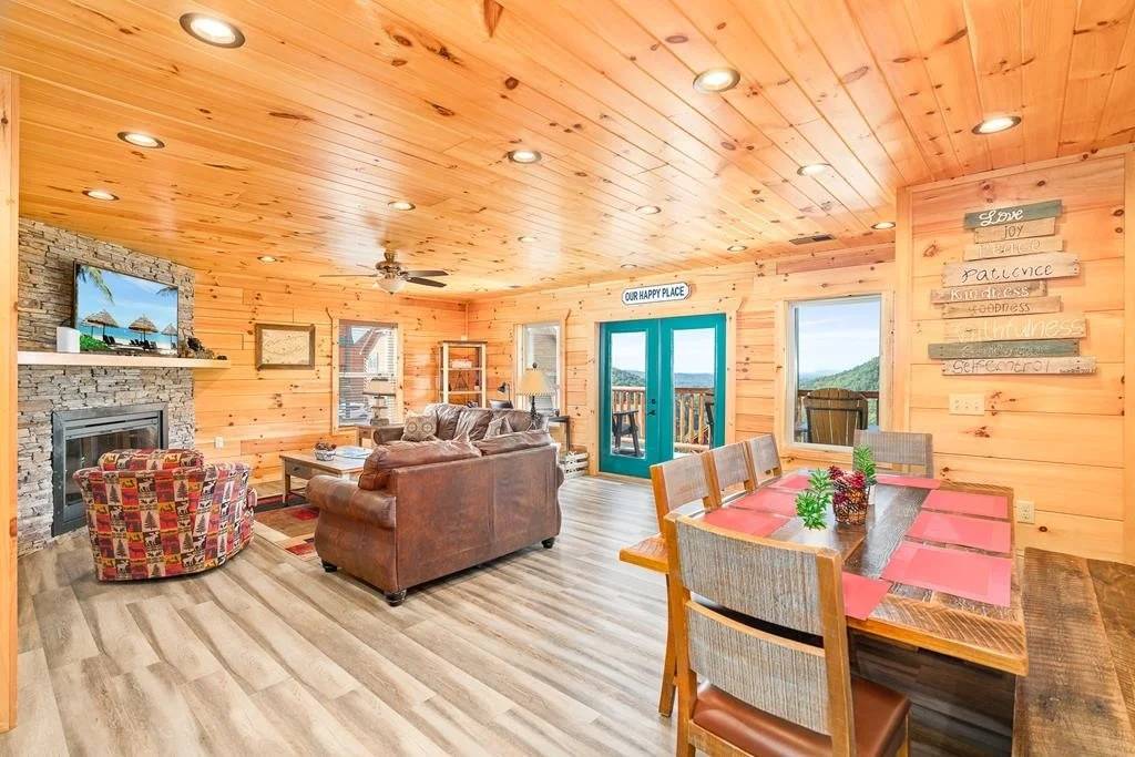 Photo of 1112 N Trail Drive