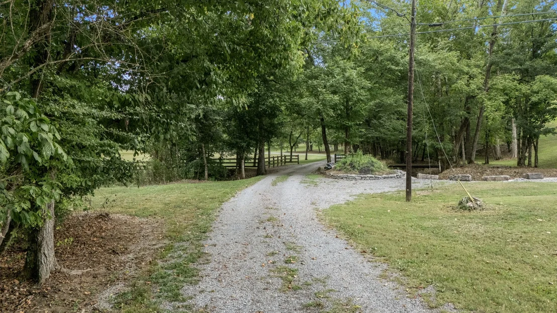 Photo of 615 Carr Creek Rd