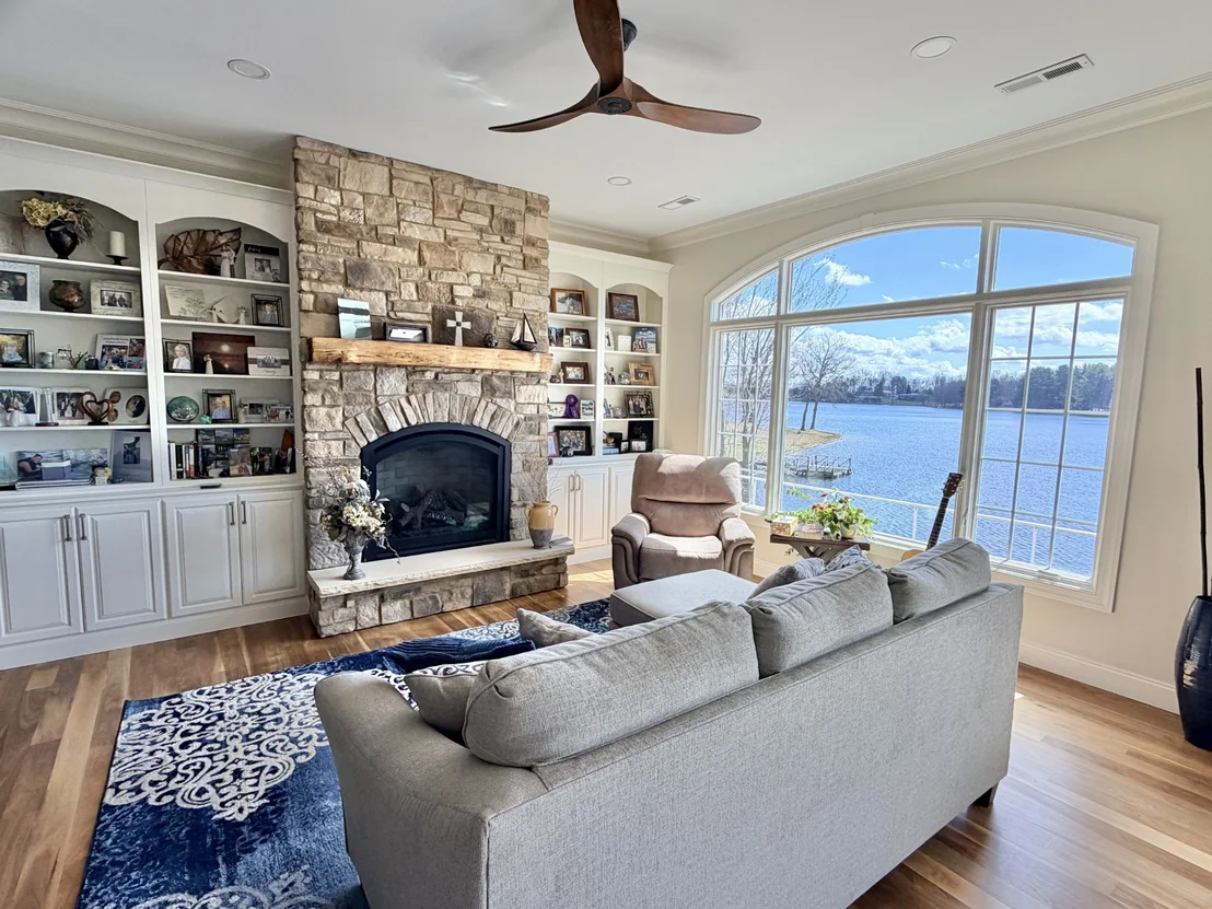 Photo of 1018 Idlewild Dr