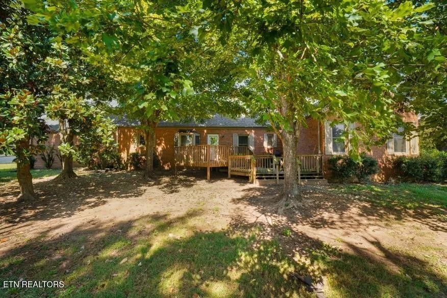 Photo of 1210 Briar Lea