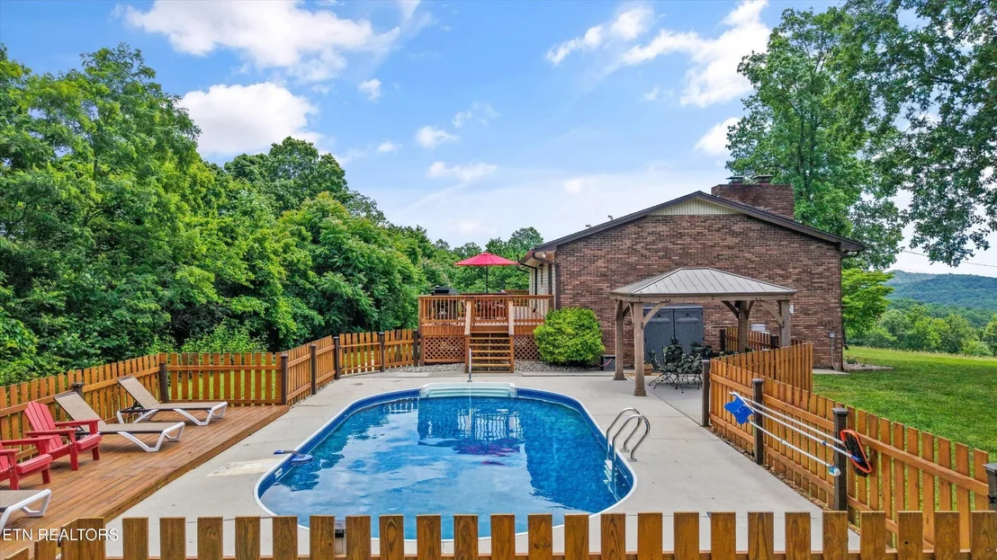 Photo of 172 Fox Hunter Rd