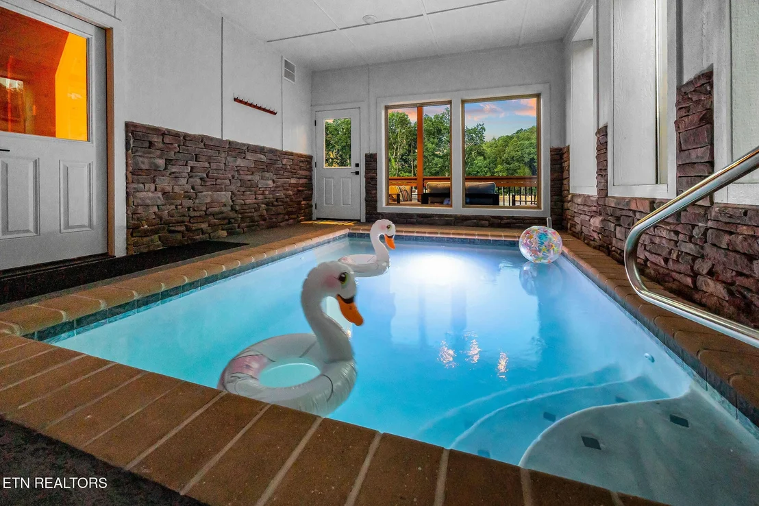 Photo of 519 Warbonnet Way